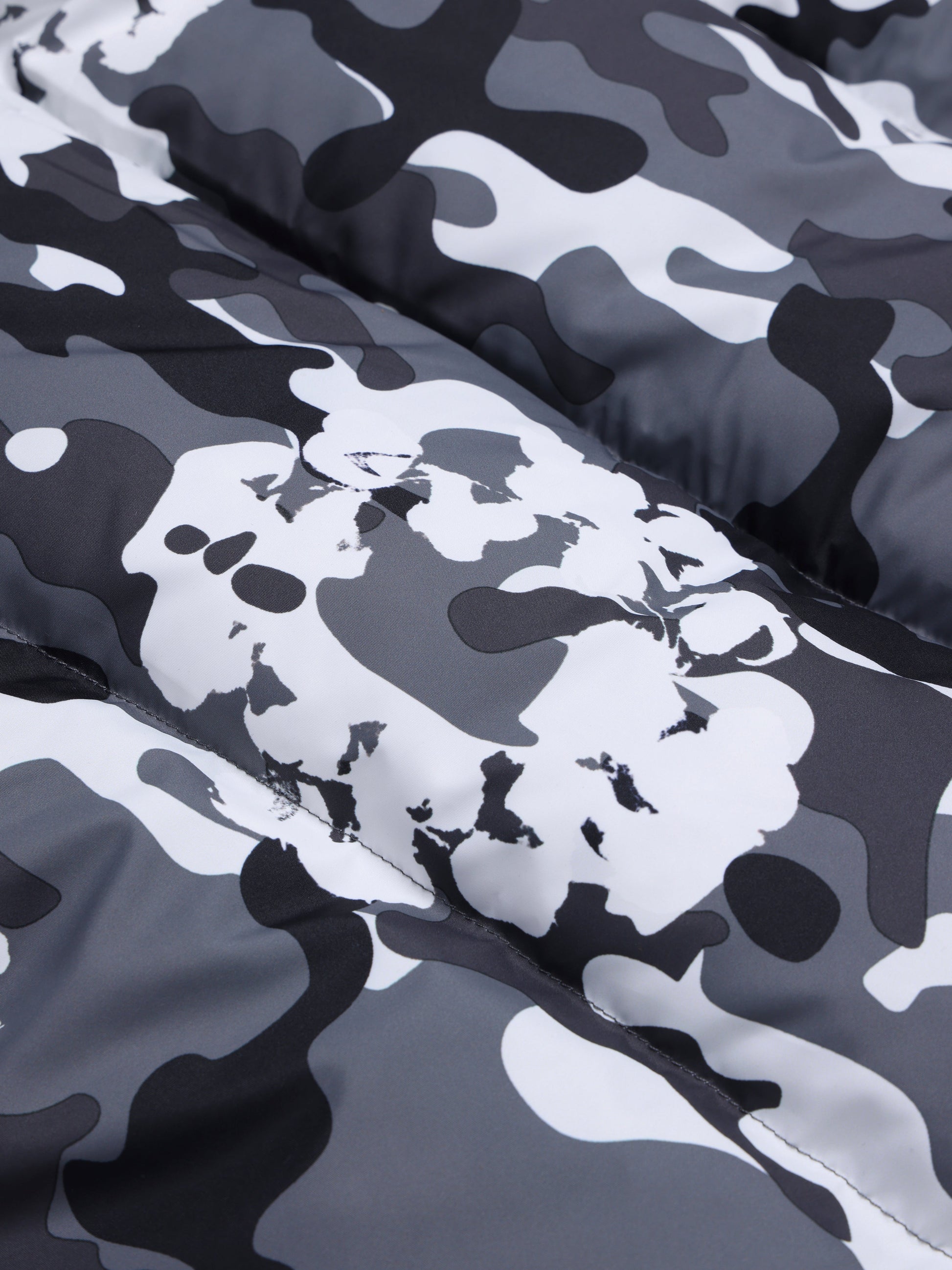 Cotton Wreath Puffer Jacket White Camo – view 3