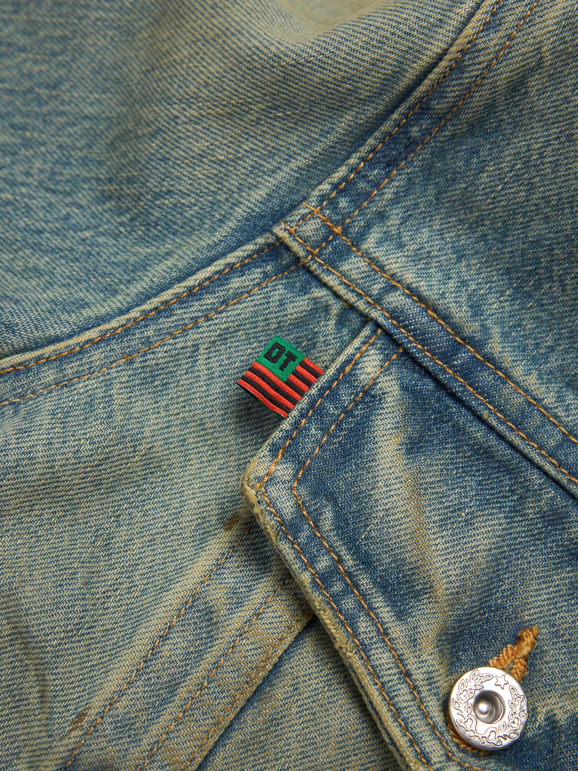 Denim Jacket Dirty Wash – view 3