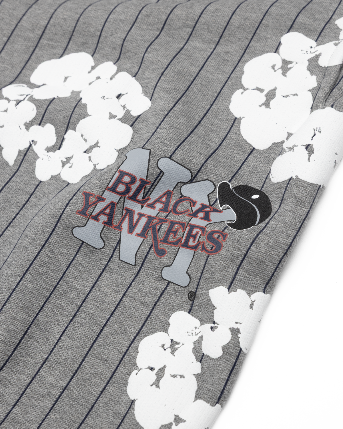 Pinstripe Wreath Sweatpants Grey – view 3